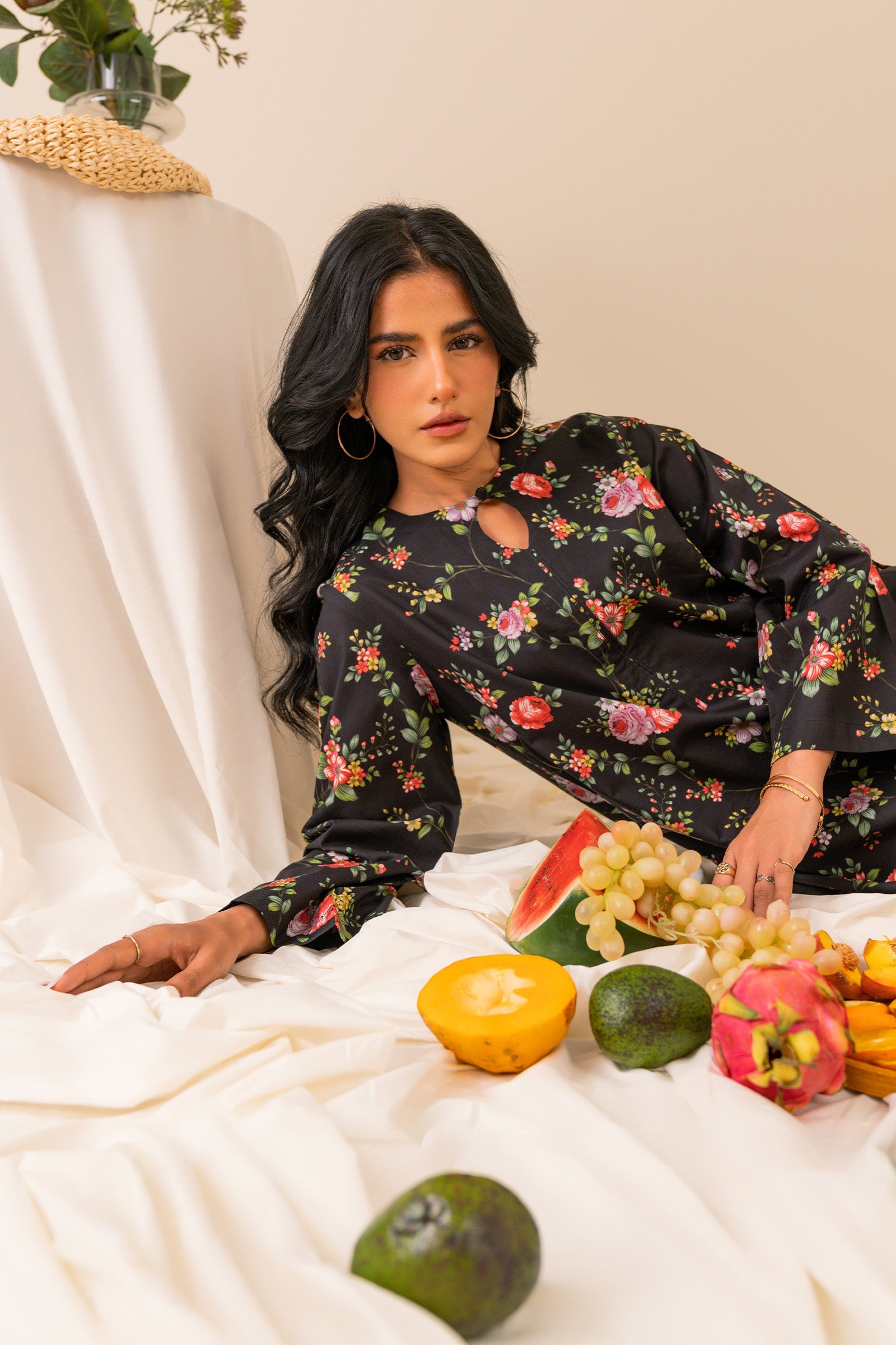 Shop stylish black 2-piece printed suit with layered digital designs for a graceful look online