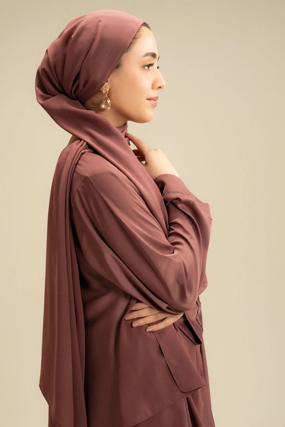 Side view tea pink abaya – new abaya style modest wear women Pakistan