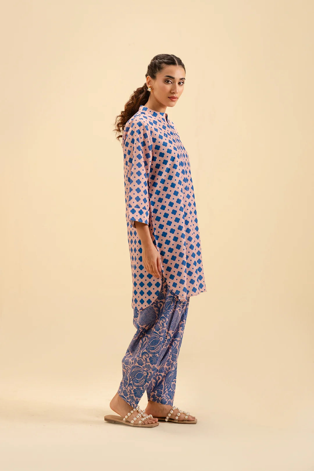 Stylish printed cambric shirt with shalwar – perfect for everyday elegance.