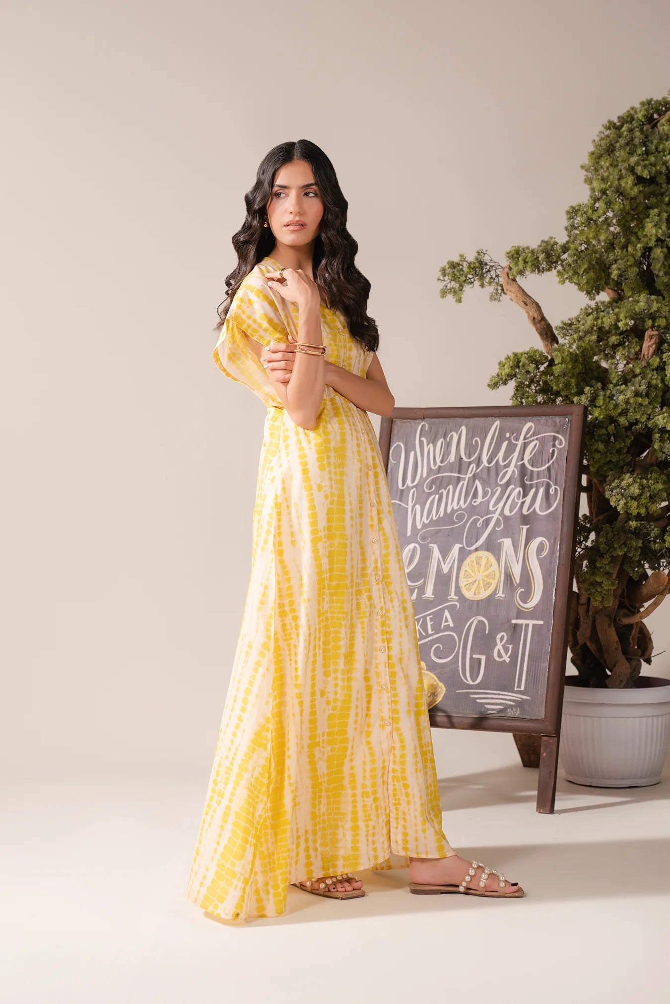 Tie-dye style Pakistani maxi dress online – light and flowy casual maxi design