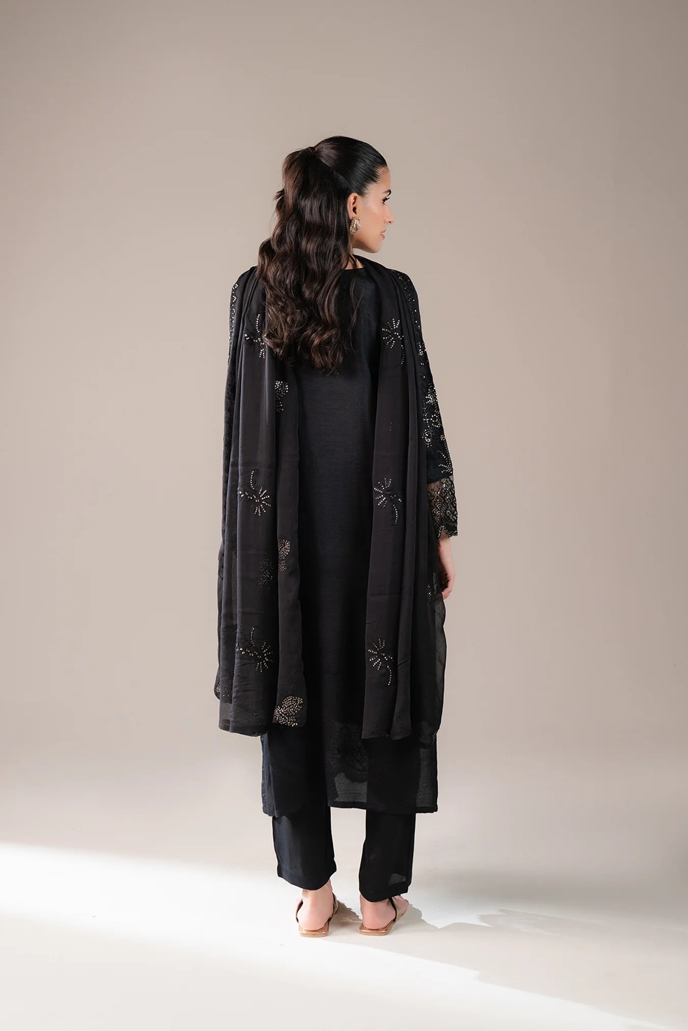 Traditional Pakistani Raw Silk Suit 2025 – 3 Piece Embroidered Dress for Women in the USA
