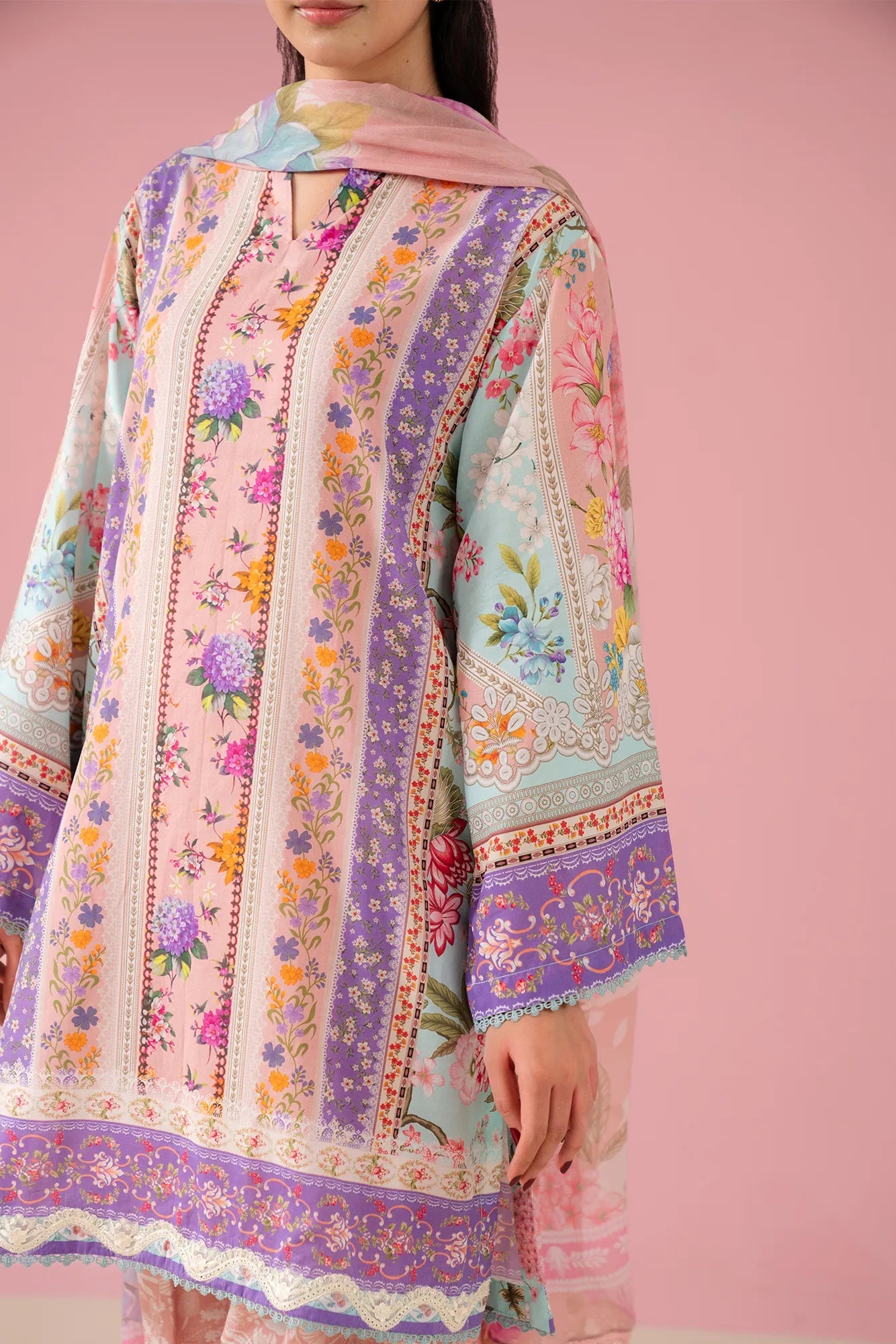 Unstitched digital printed lawn 3 piece suit for women – best clothing collection near Pinwal and Dhudial, Chakwal