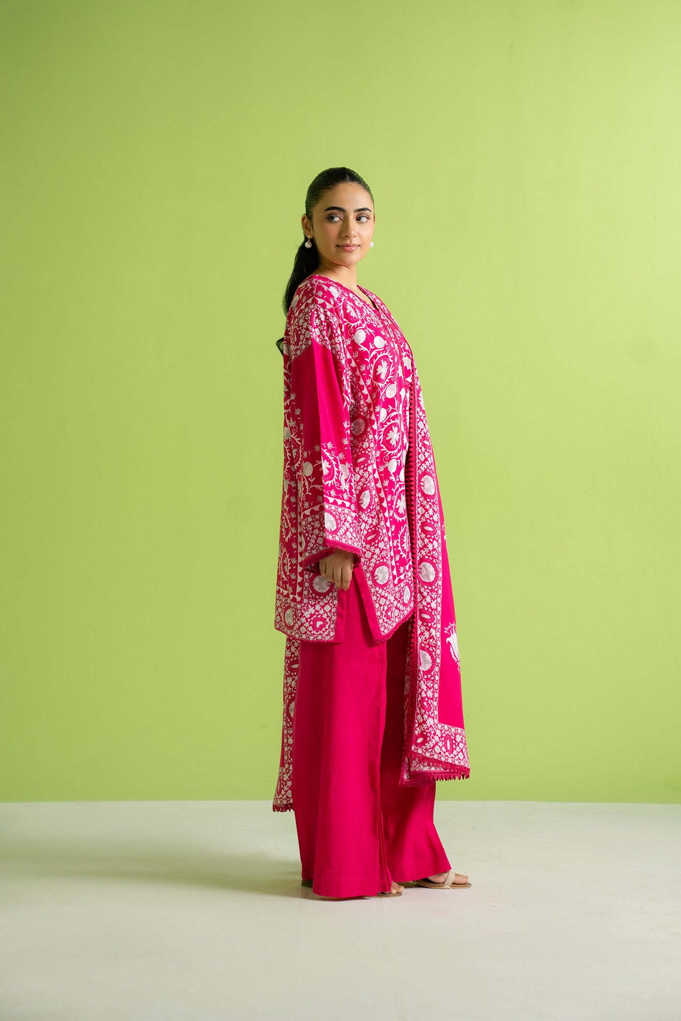 Unstitched digital printed linen suit, vibrant pink floral and geometric motifs, latest Pakistani fashion for girls in Lahore
