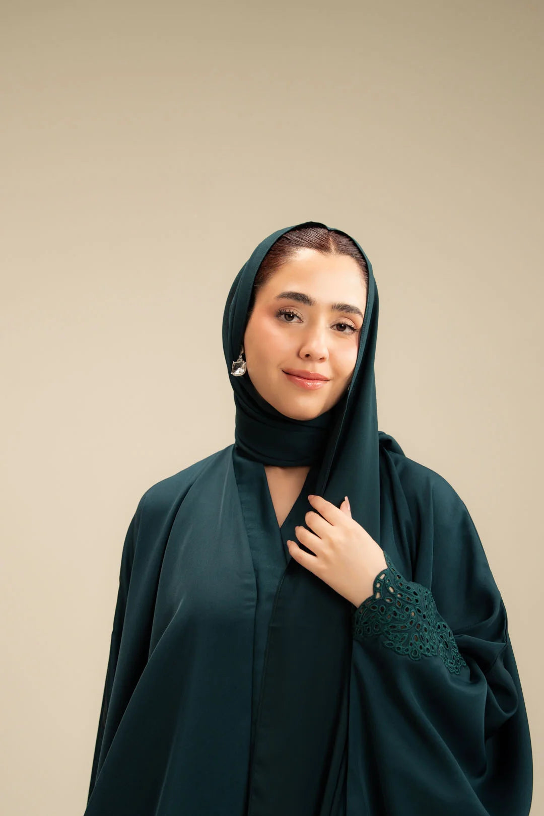 Upper body view emerald green abaya – embroidered ladies abaya Beyond East