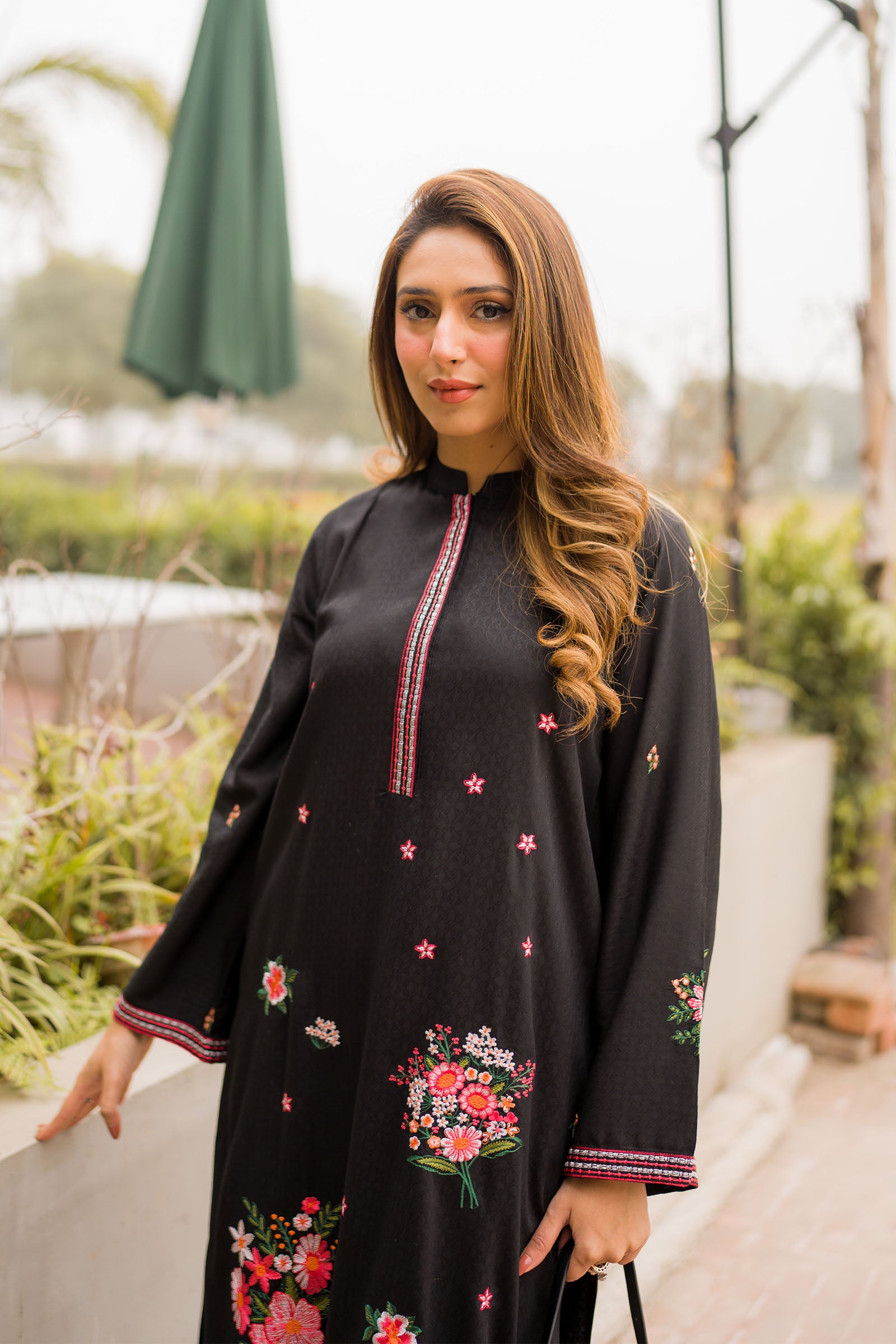 Off Topic (2PC) Beyond East Official