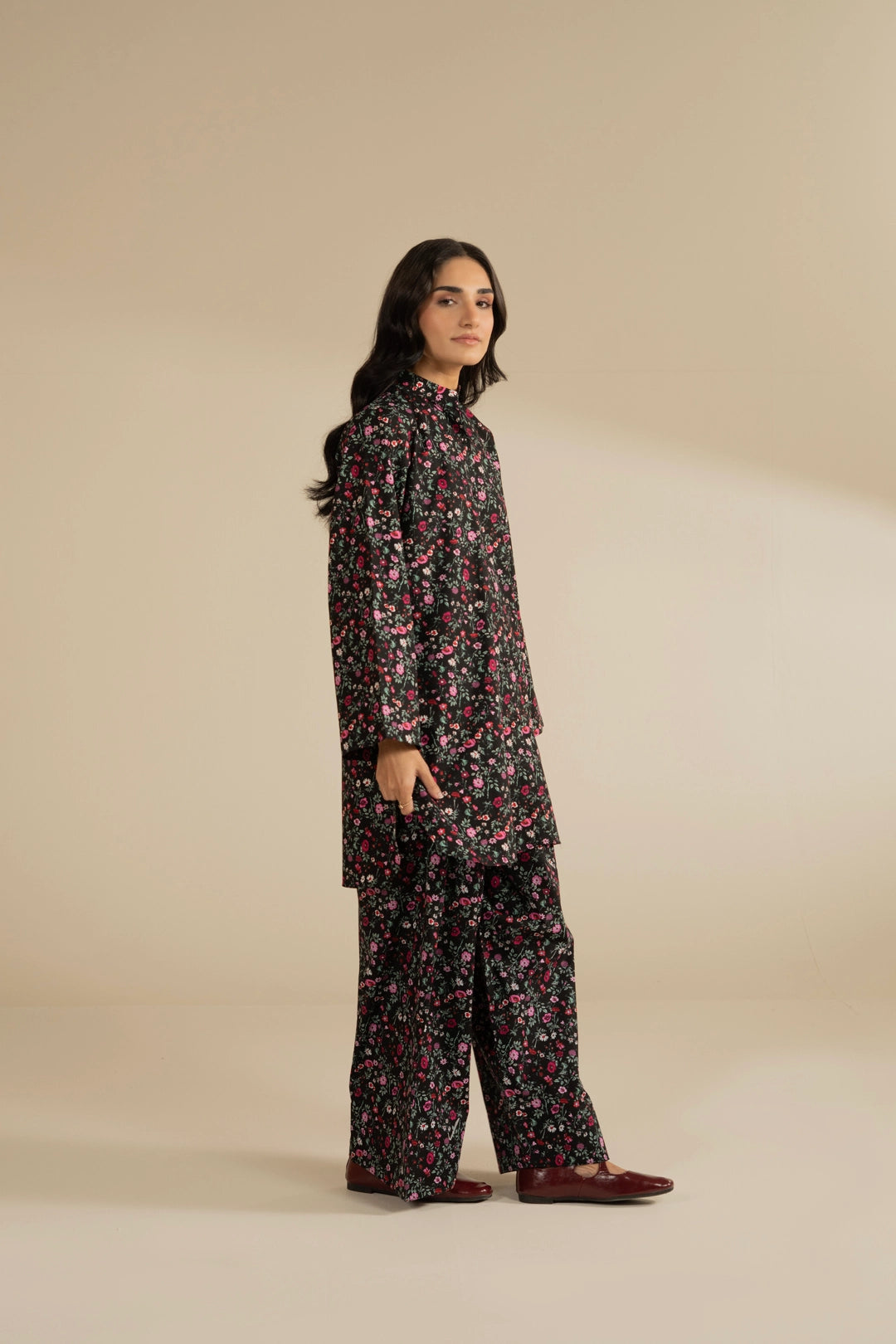 2 Piece Printed Suit Pret Fall - 25
