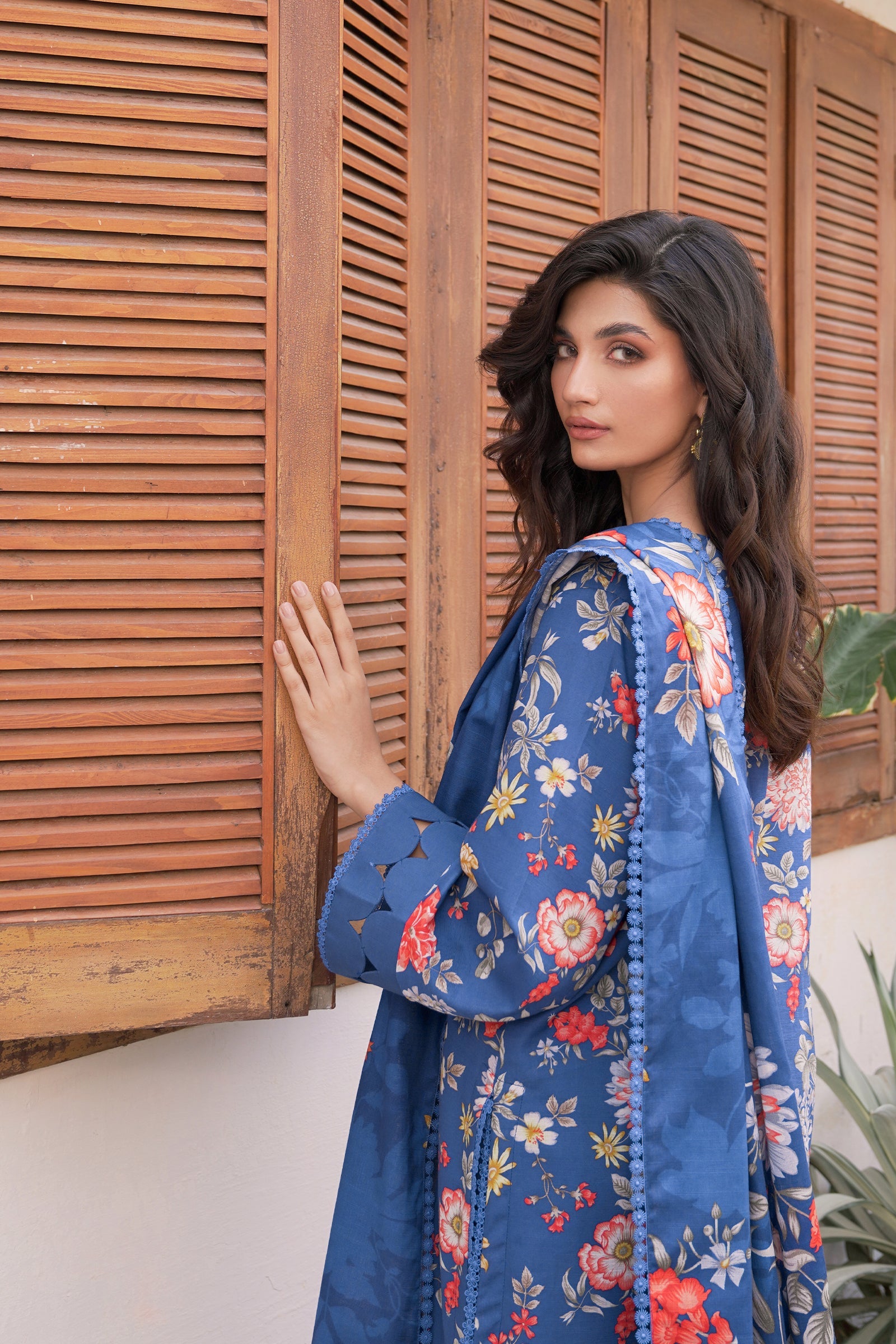 Estate Blue (2PC) Beyond East Official