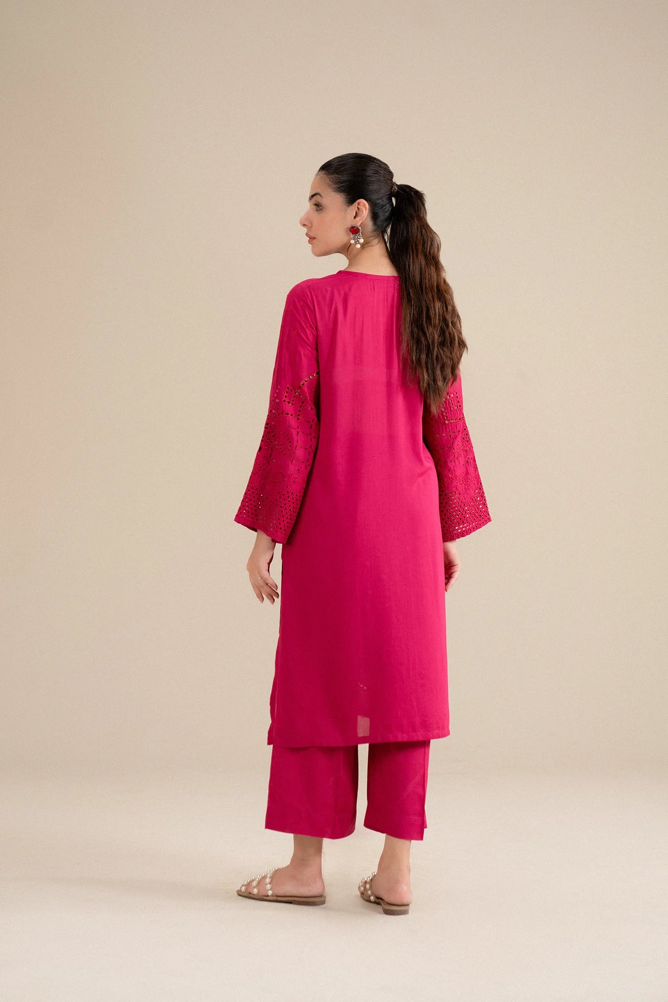 Women’s Lawn Stitched Suit – Perfect Summer Dress for Daily and Casual Looks