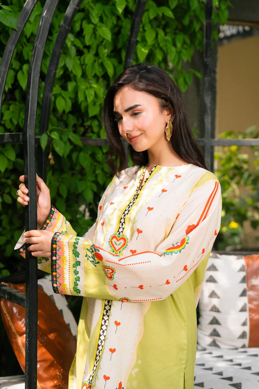 Women’s pastel printed summer kurta in cambric fabric