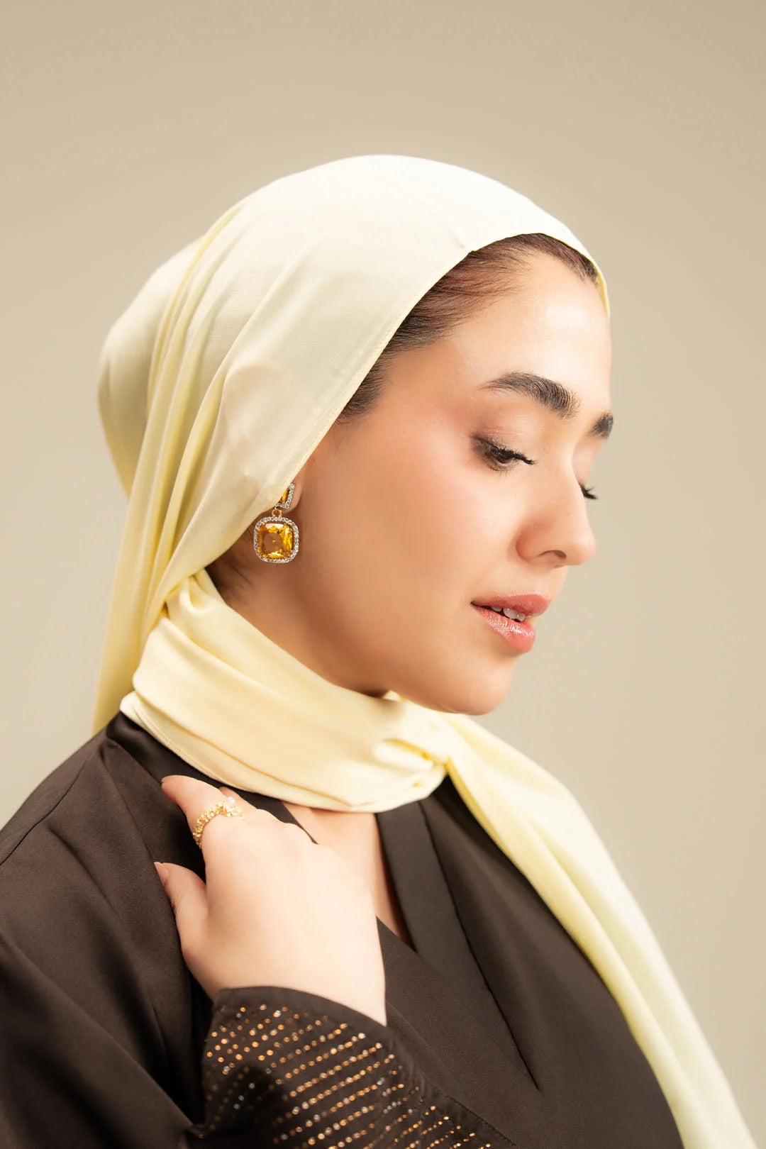 Yellow abaya scarf hijab wrap warm skin tone modest wear Pakistan – Beyond East