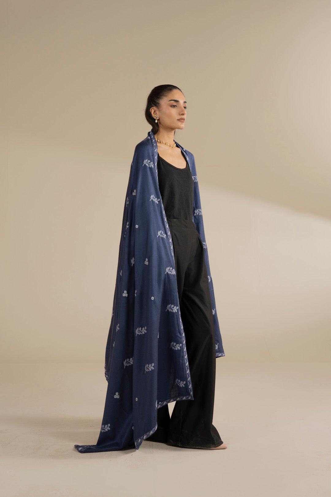 ladies shawls in pakistan