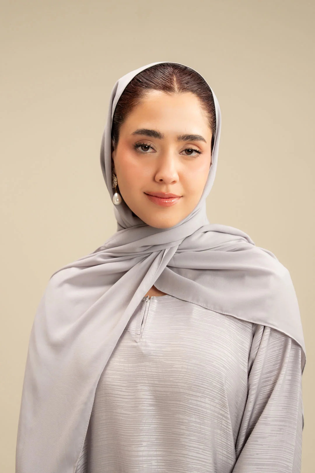 light grey abaya for women – modest wear abaya designs Pakistan