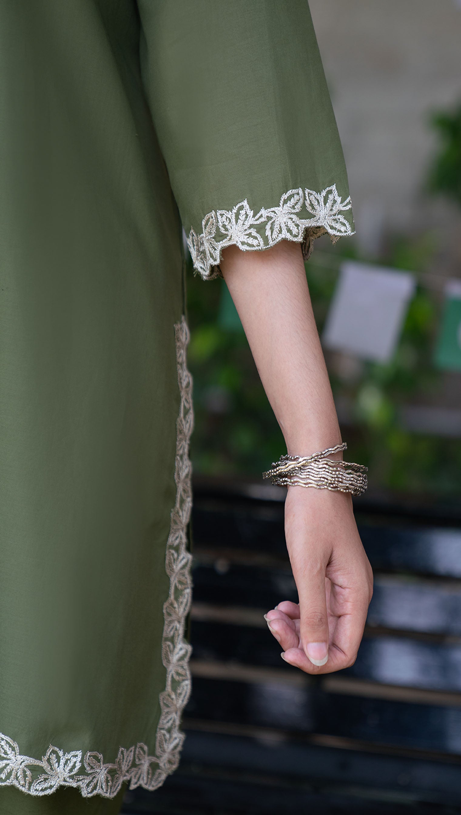 1 Piece Embroidered Lawn Shirt