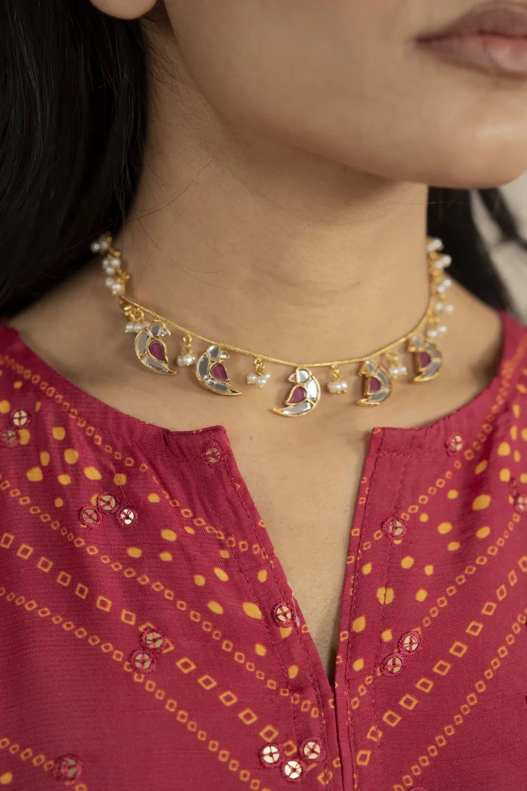 Necklace Beyond East Official