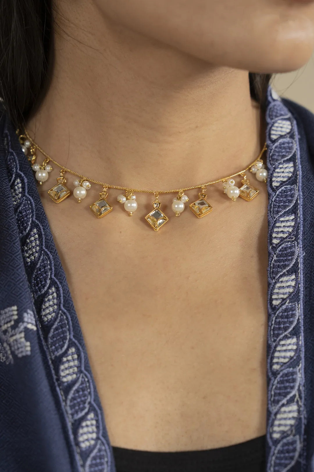 Necklace Beyond East Official