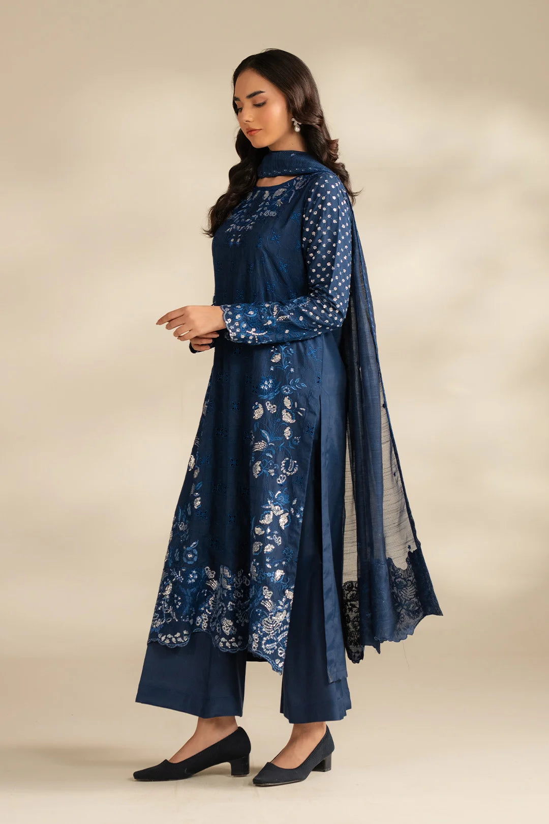 women occasion wear blue suit
