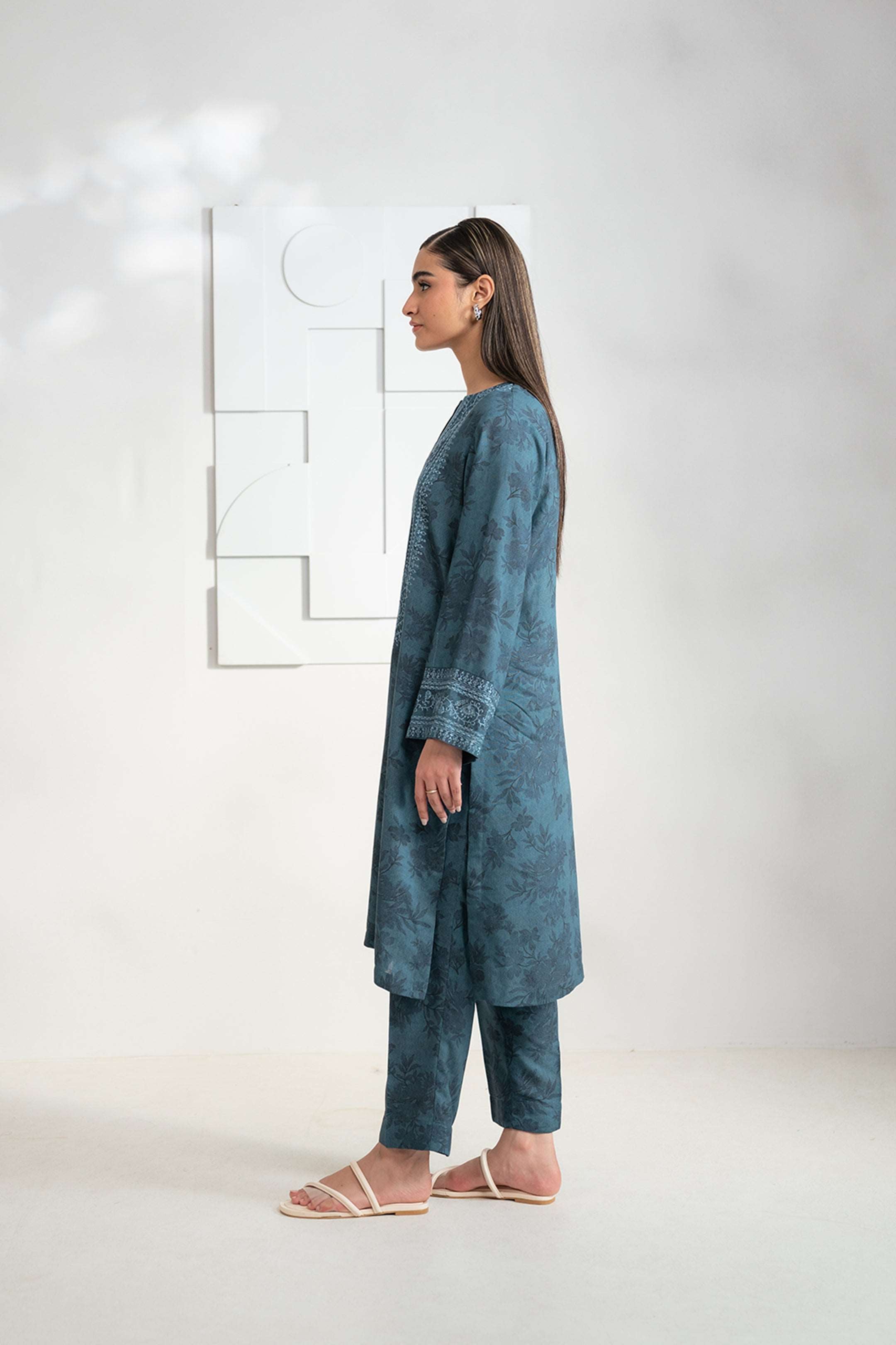 women suit in zinc color