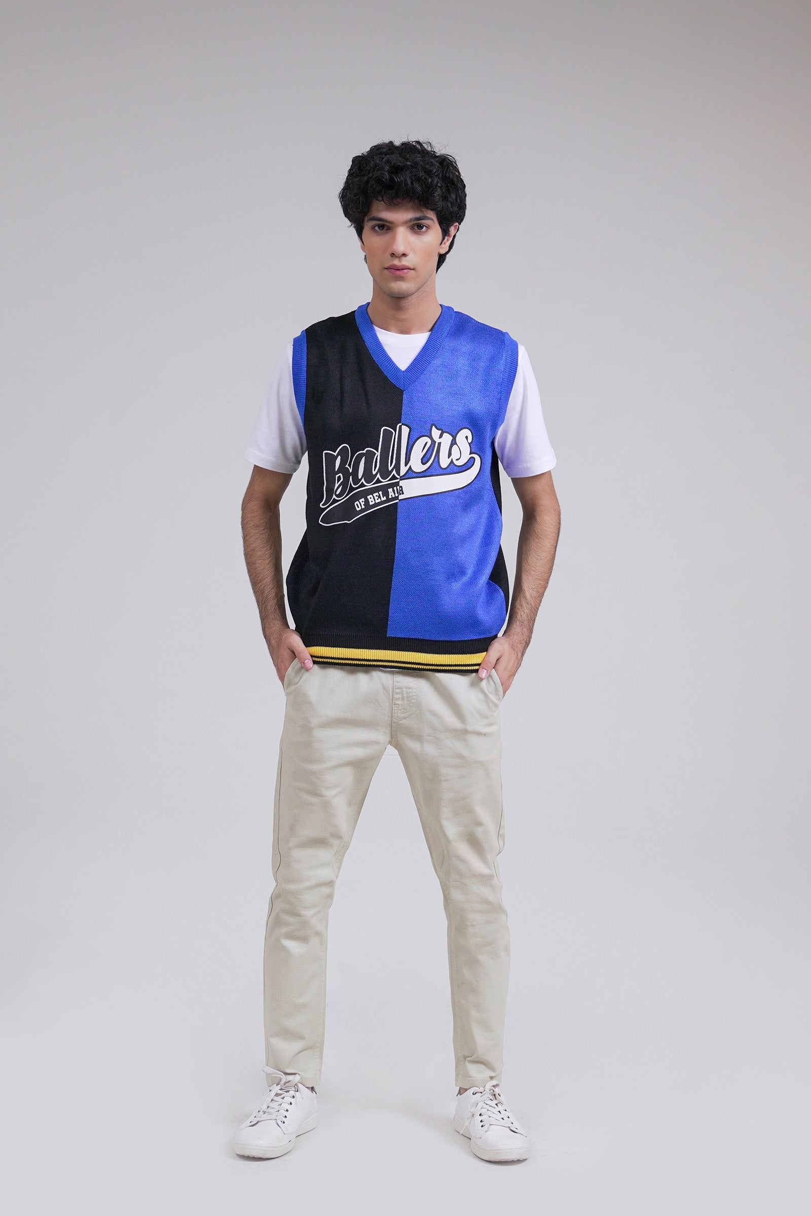Sleeveless Sweater Beyond East Official