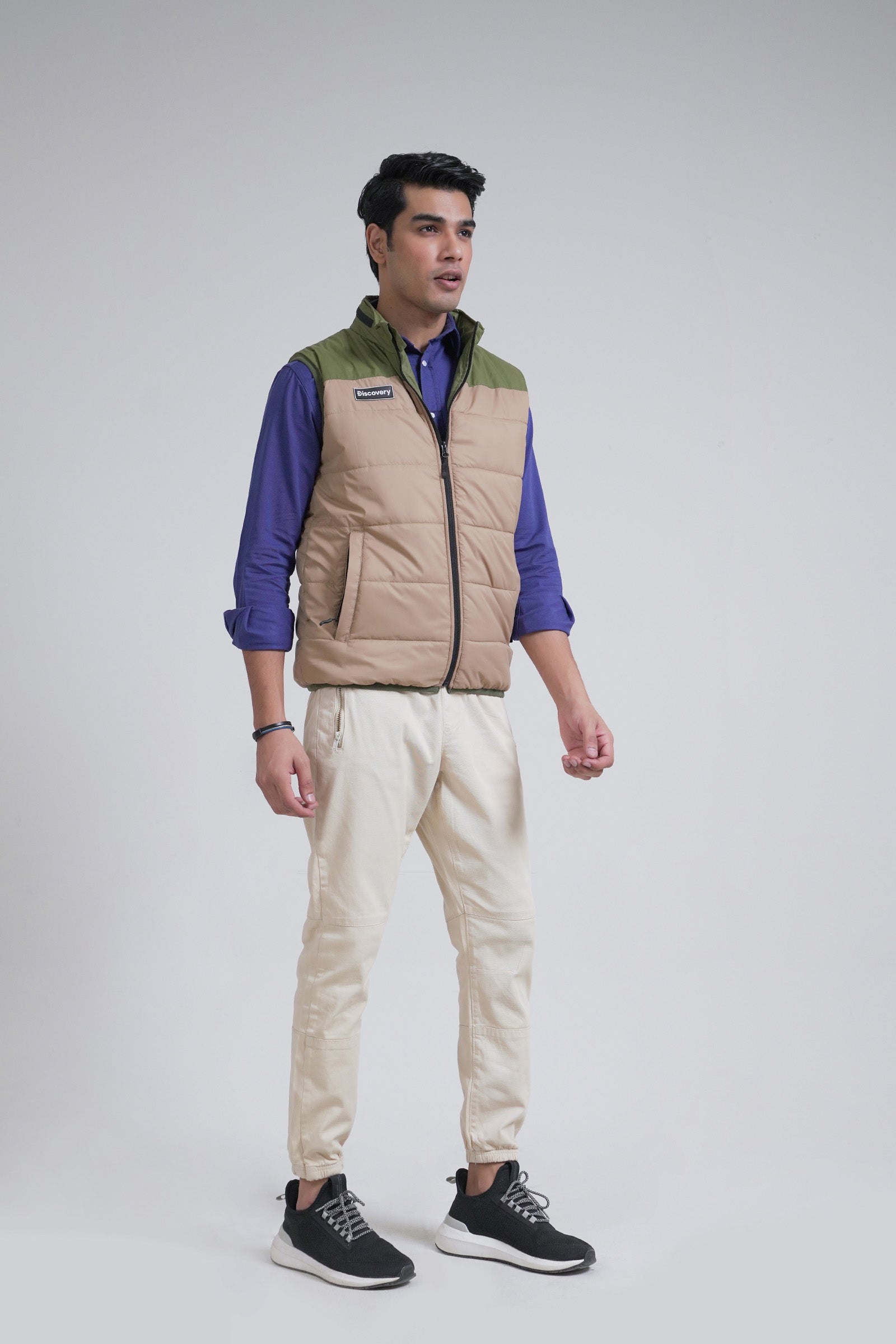 Puffer Gilet Beyond East Official