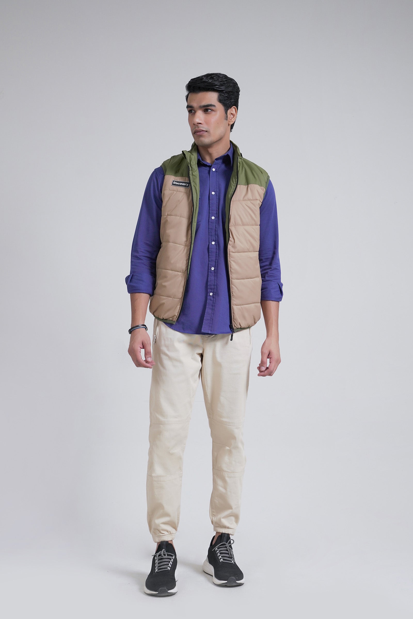 Puffer Gilet Beyond East Official