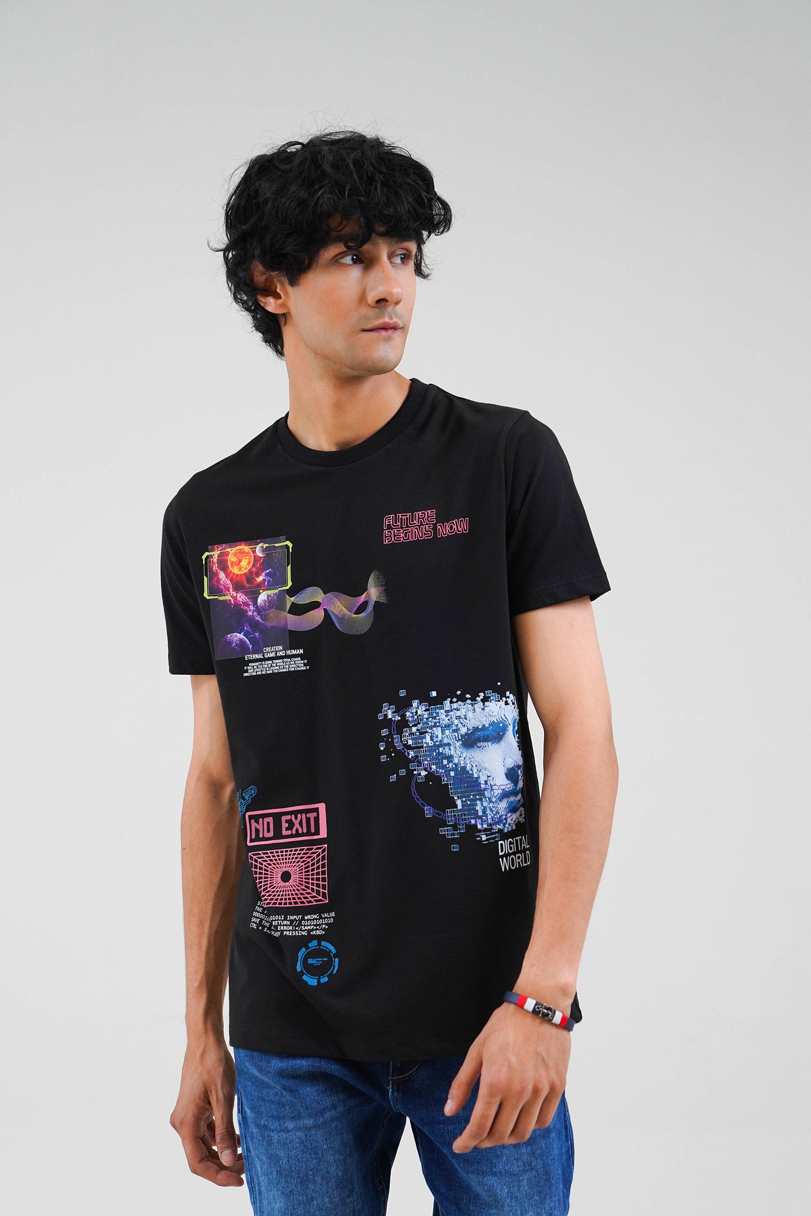 Graphic T-shirt Beyond East Official