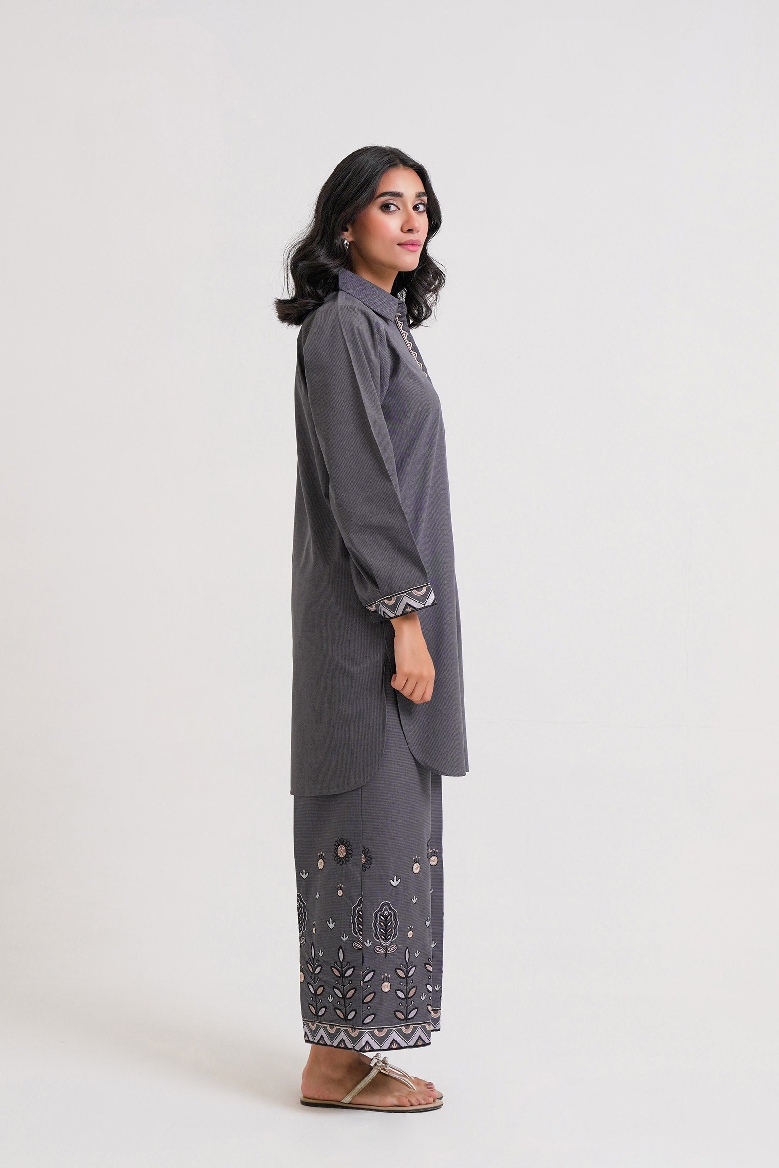 After Midnight (2PC) Beyond East Official