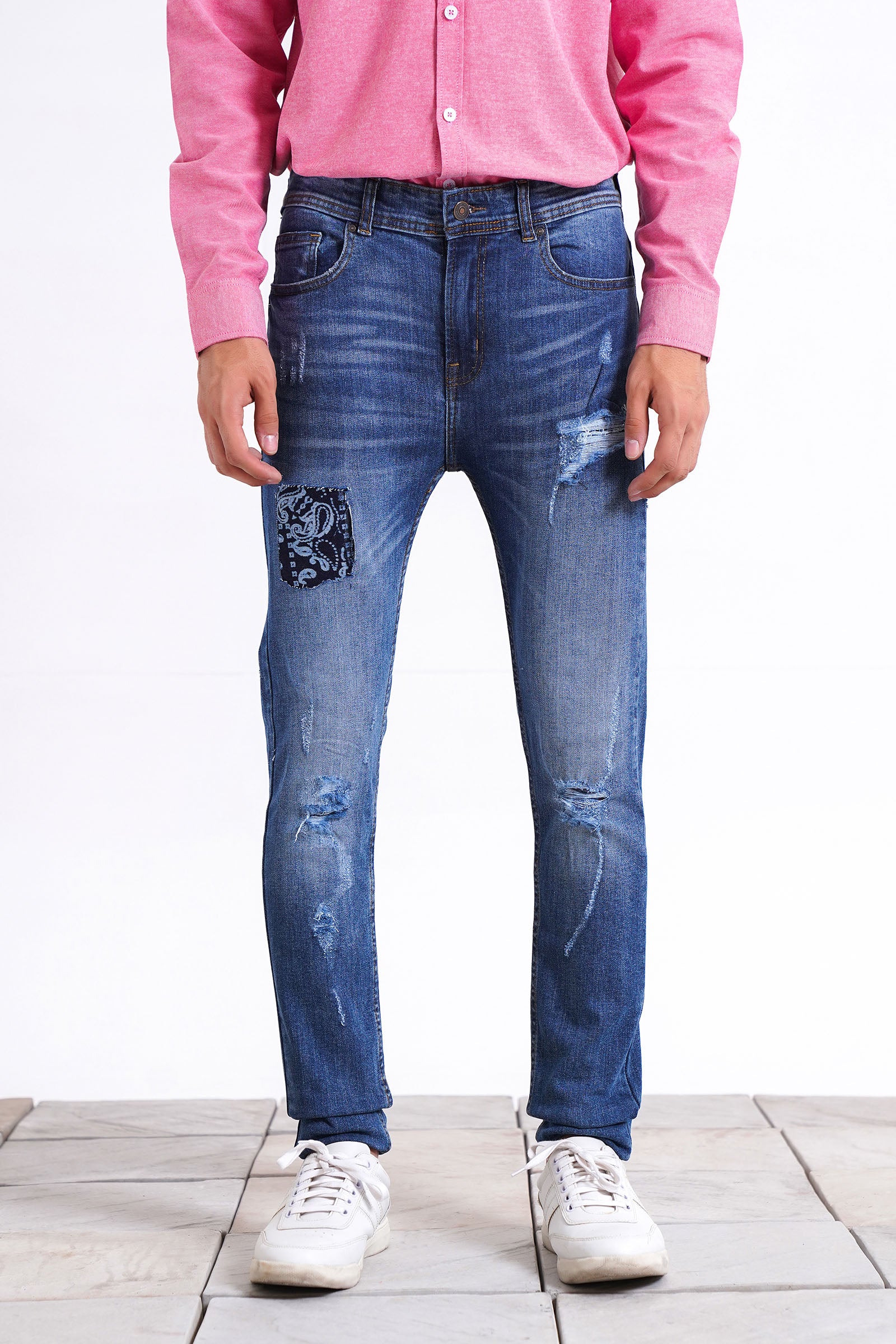 Skinny Jeans Beyond East Official