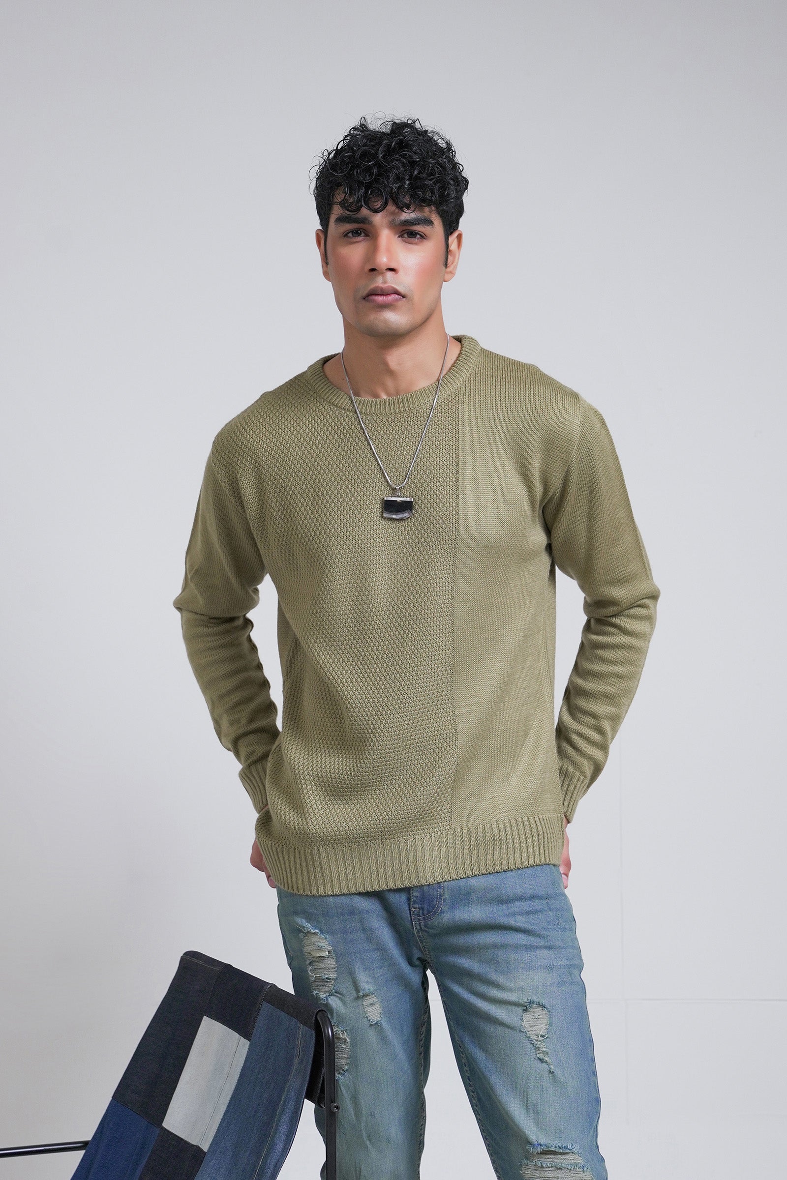 Sweater Beyond East Official