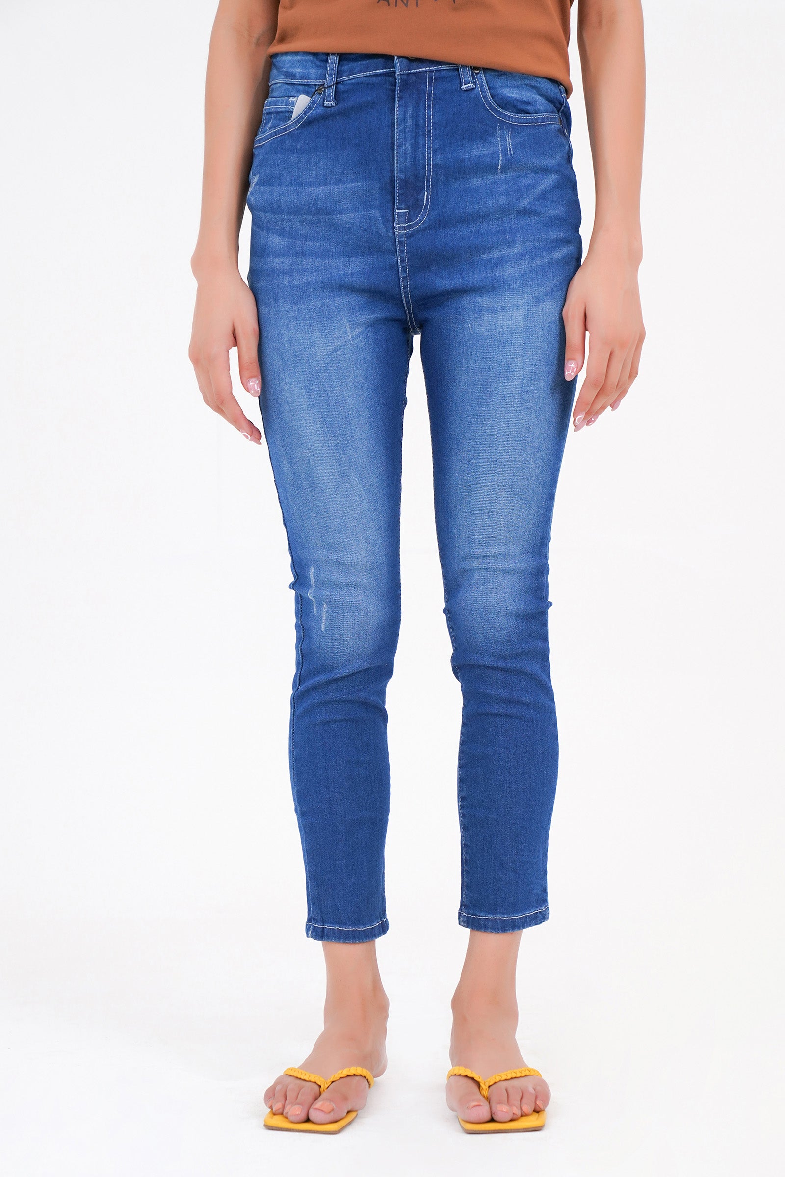 Skinny Jeans Beyond East Official