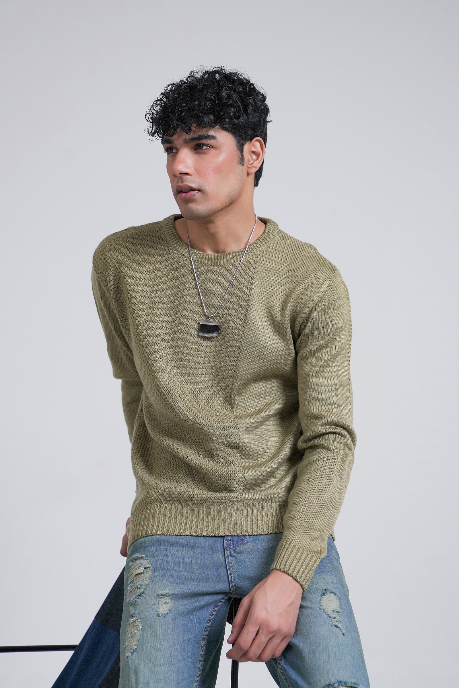 Sweater Beyond East Official