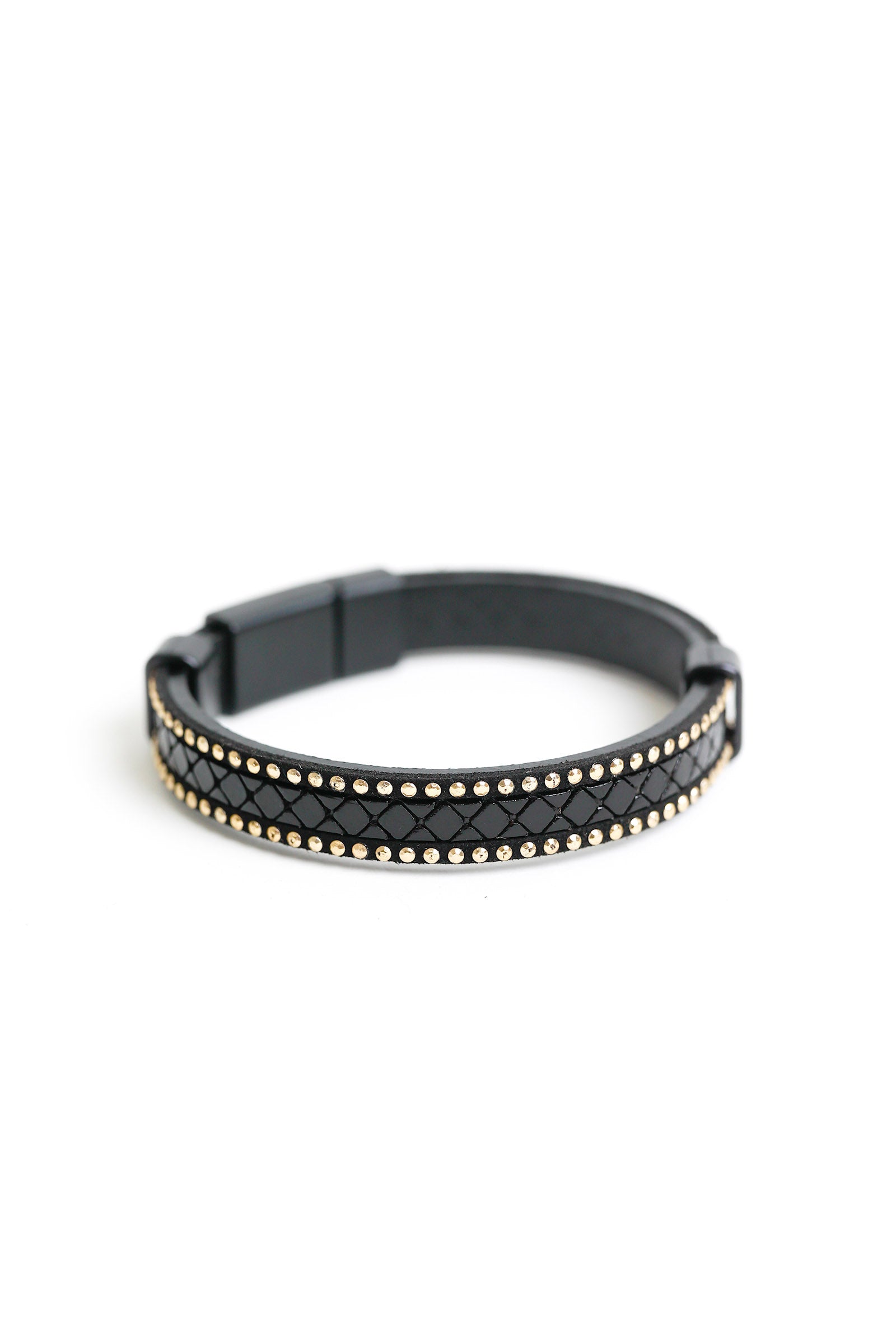 Bracelet Beyond East Official