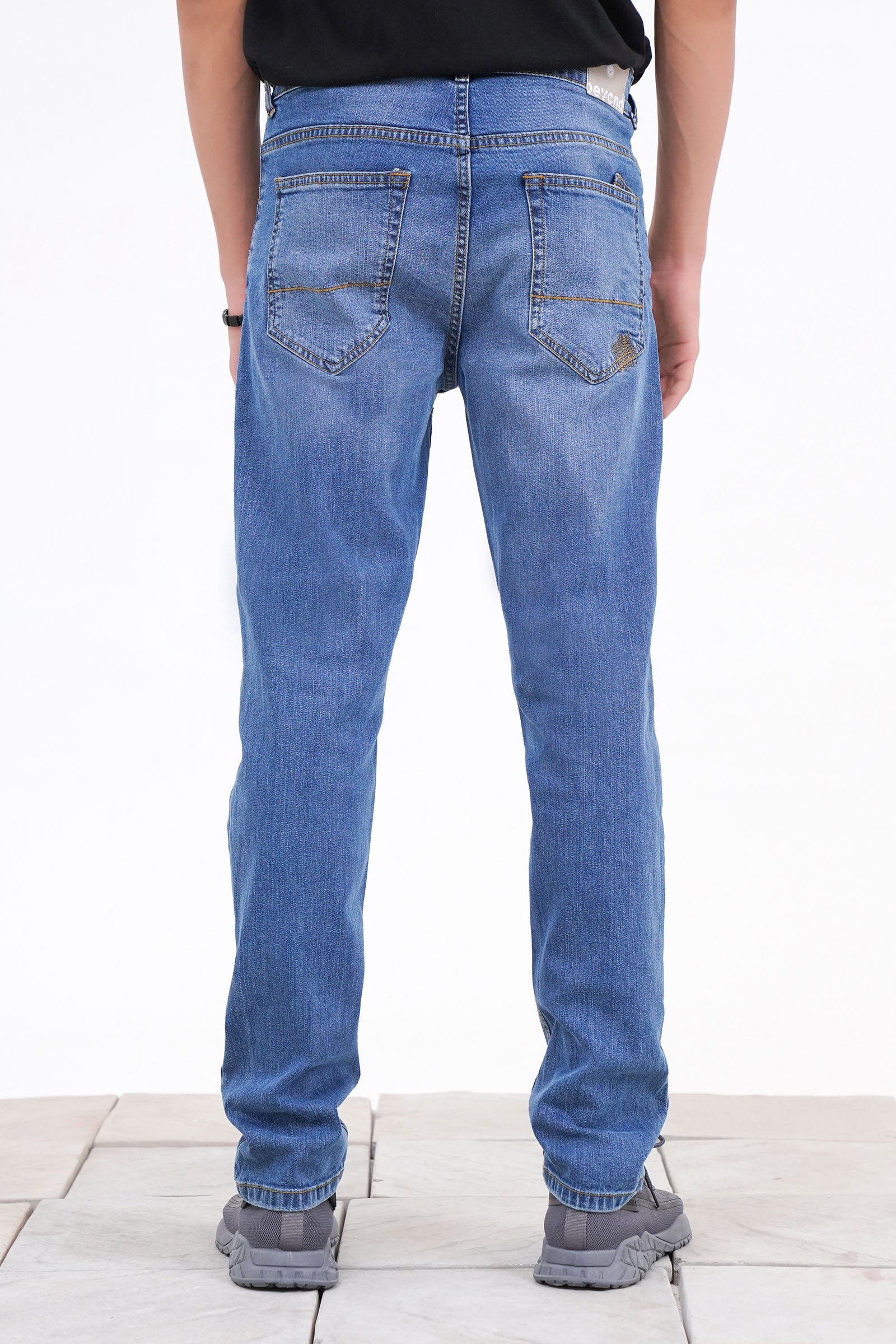 Slim Fit Jeans Beyond East Official
