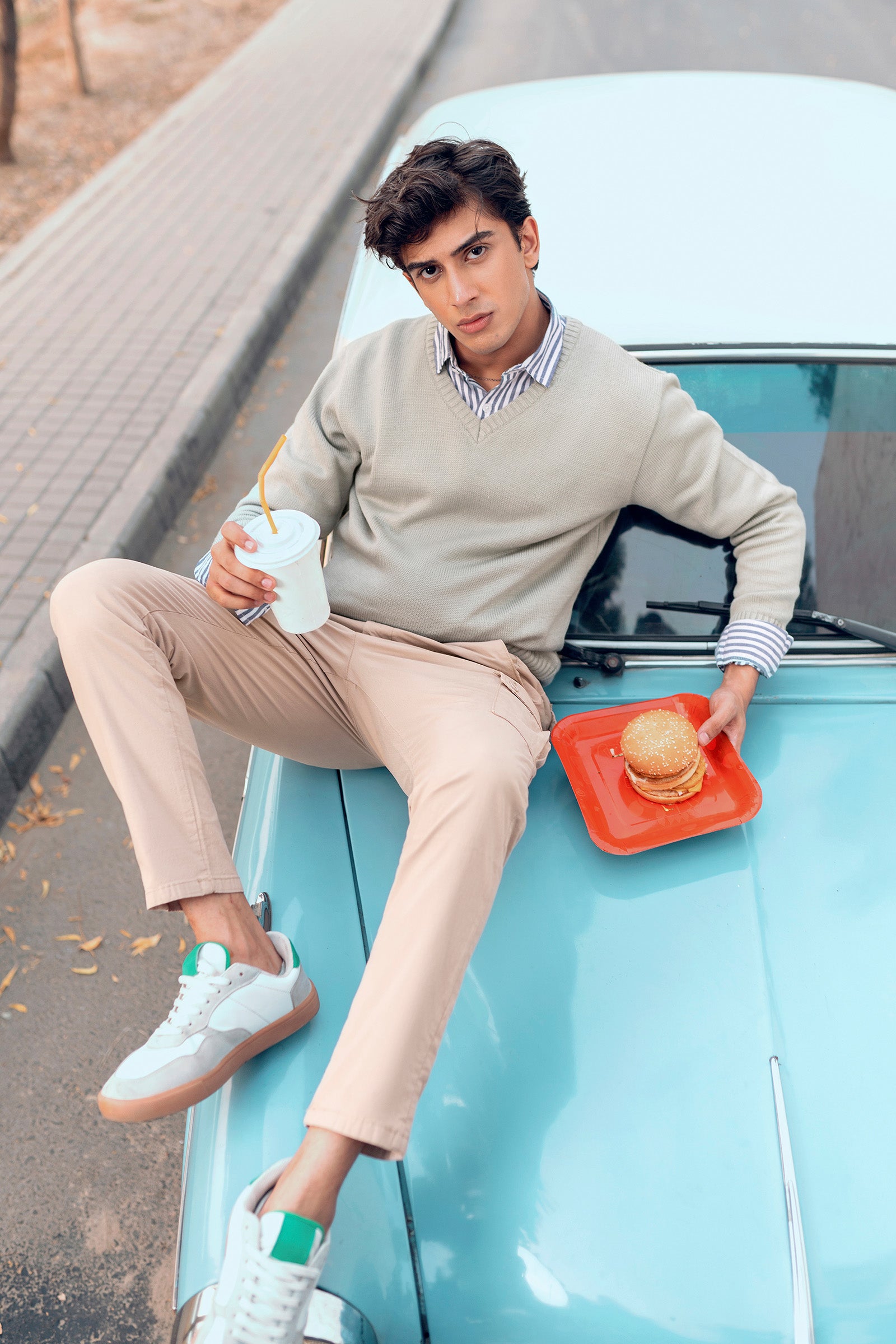 Basic Sweater Beyond East Official