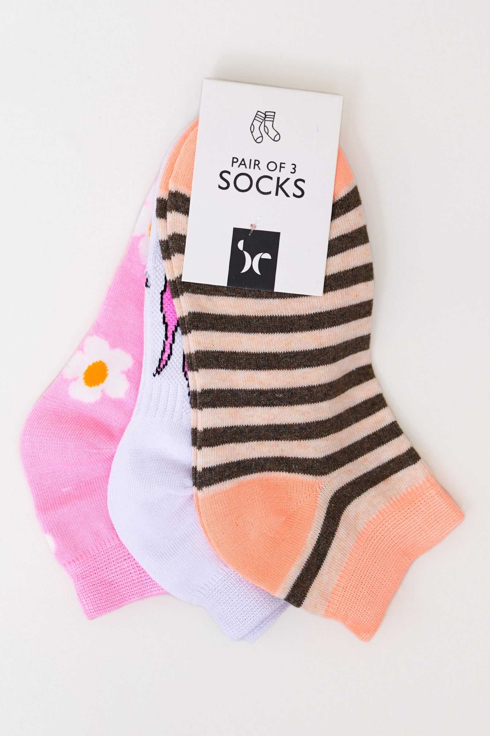 Pack of Socks Beyond East Official