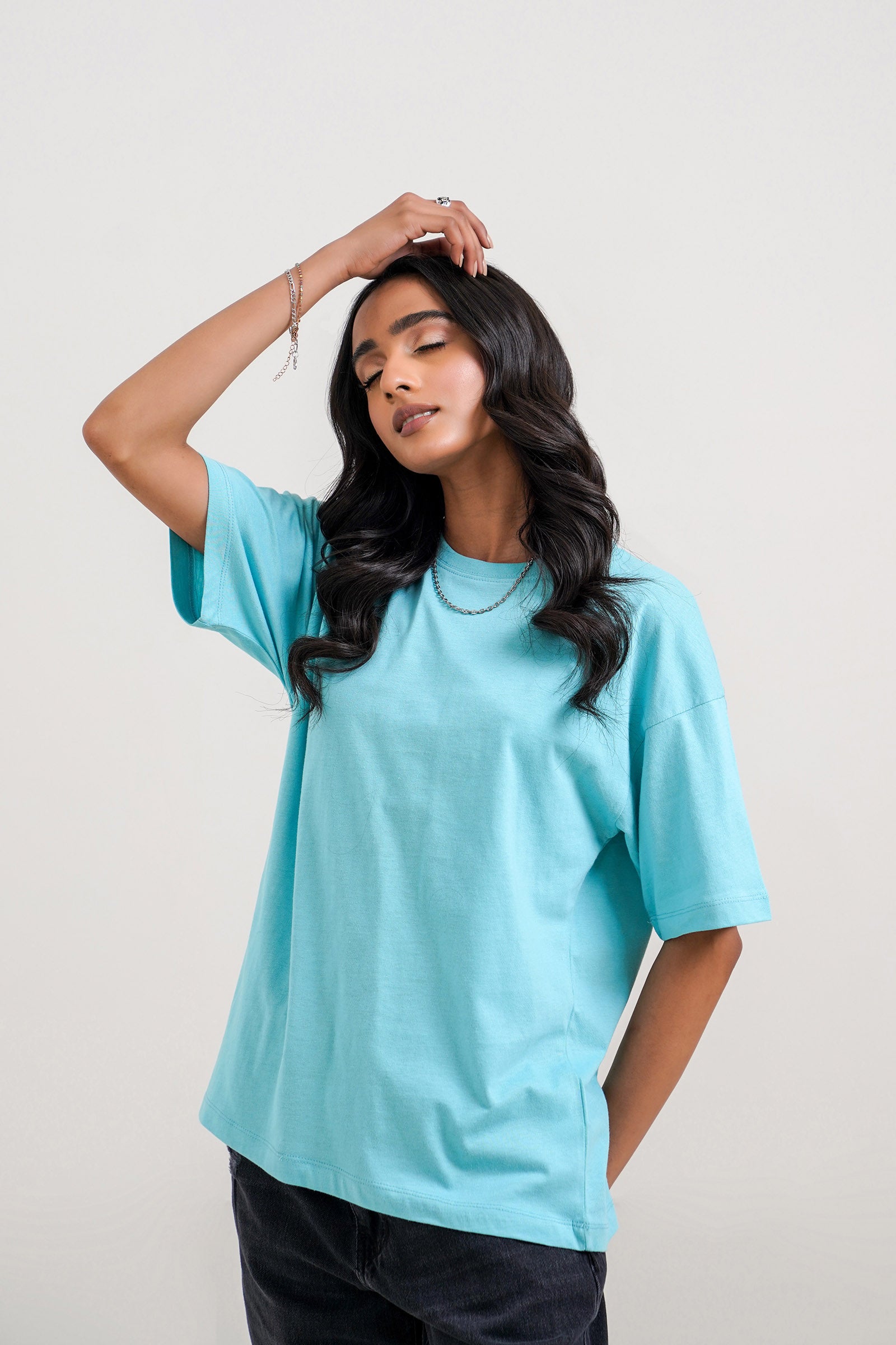 Basic T-shirt Beyond East Official