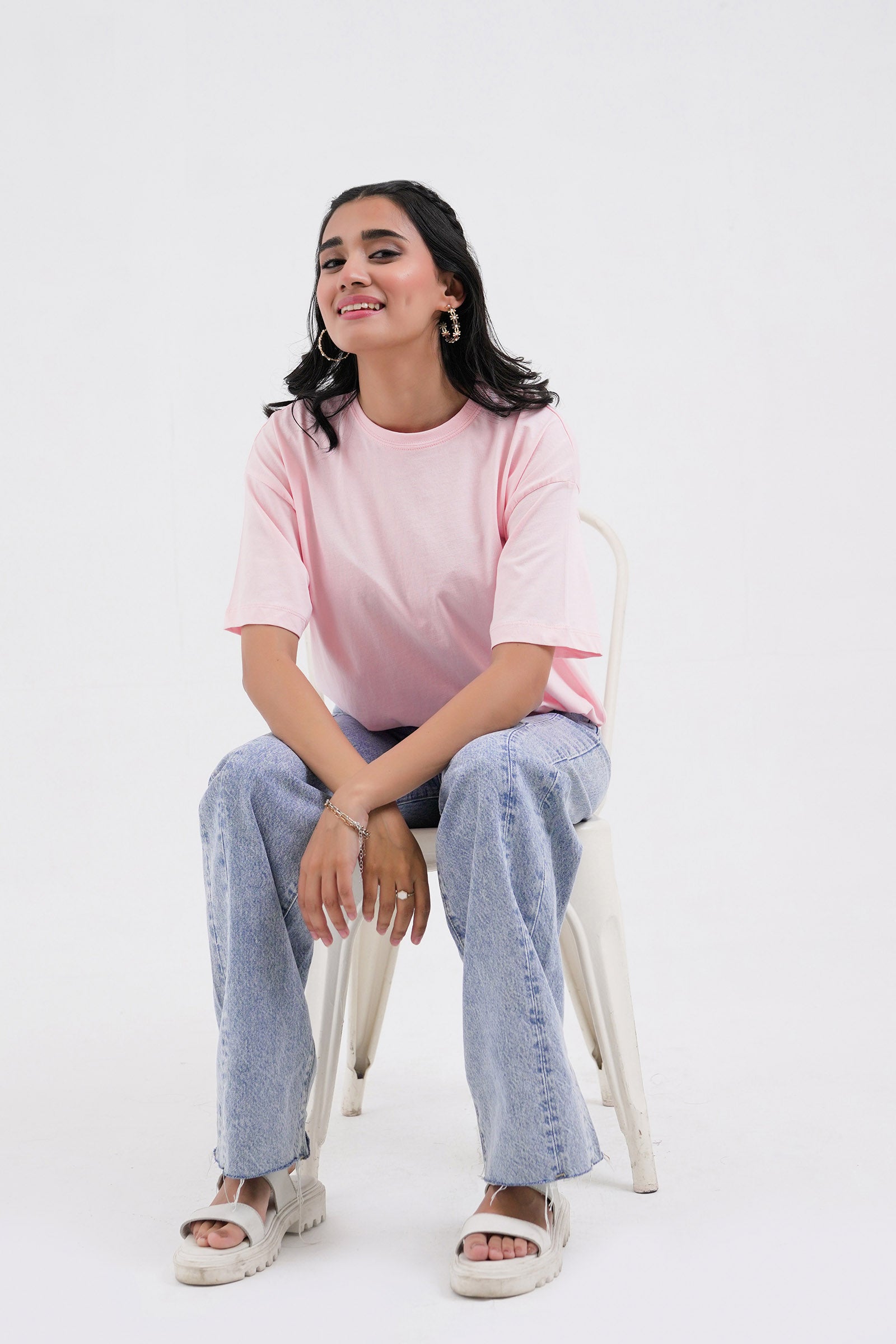 Basic T-shirt Beyond East Official