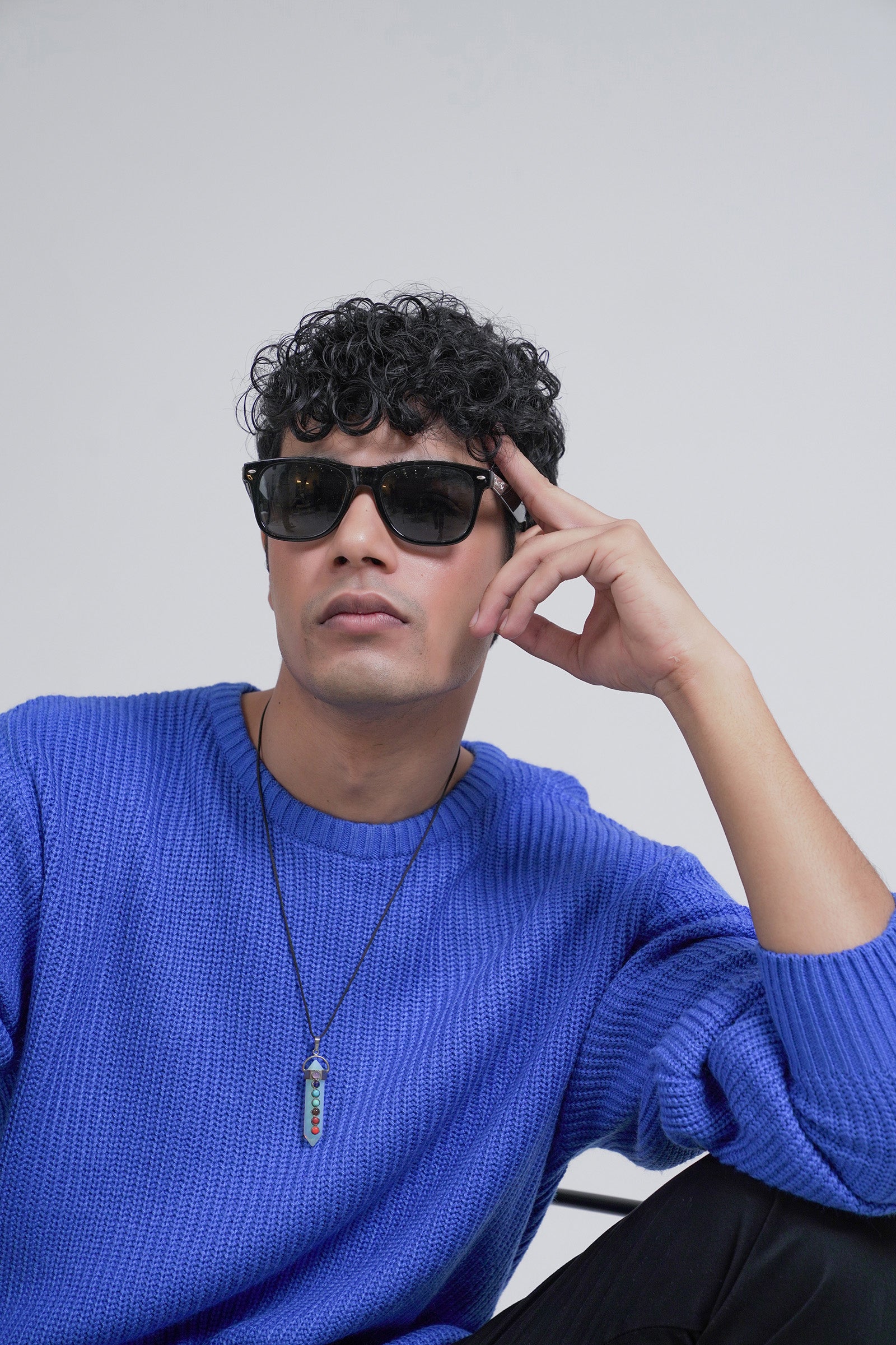 Basic Sweater Beyond East Official
