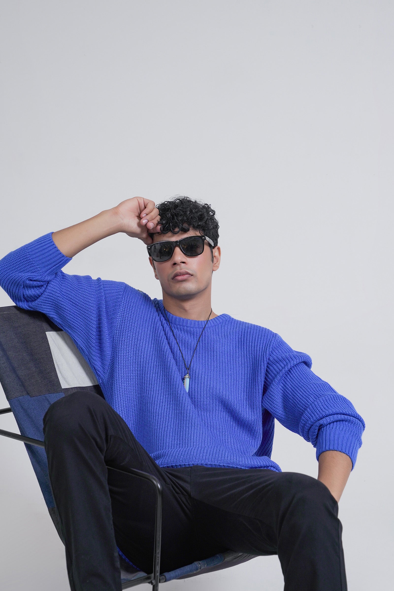 Basic Sweater Beyond East Official