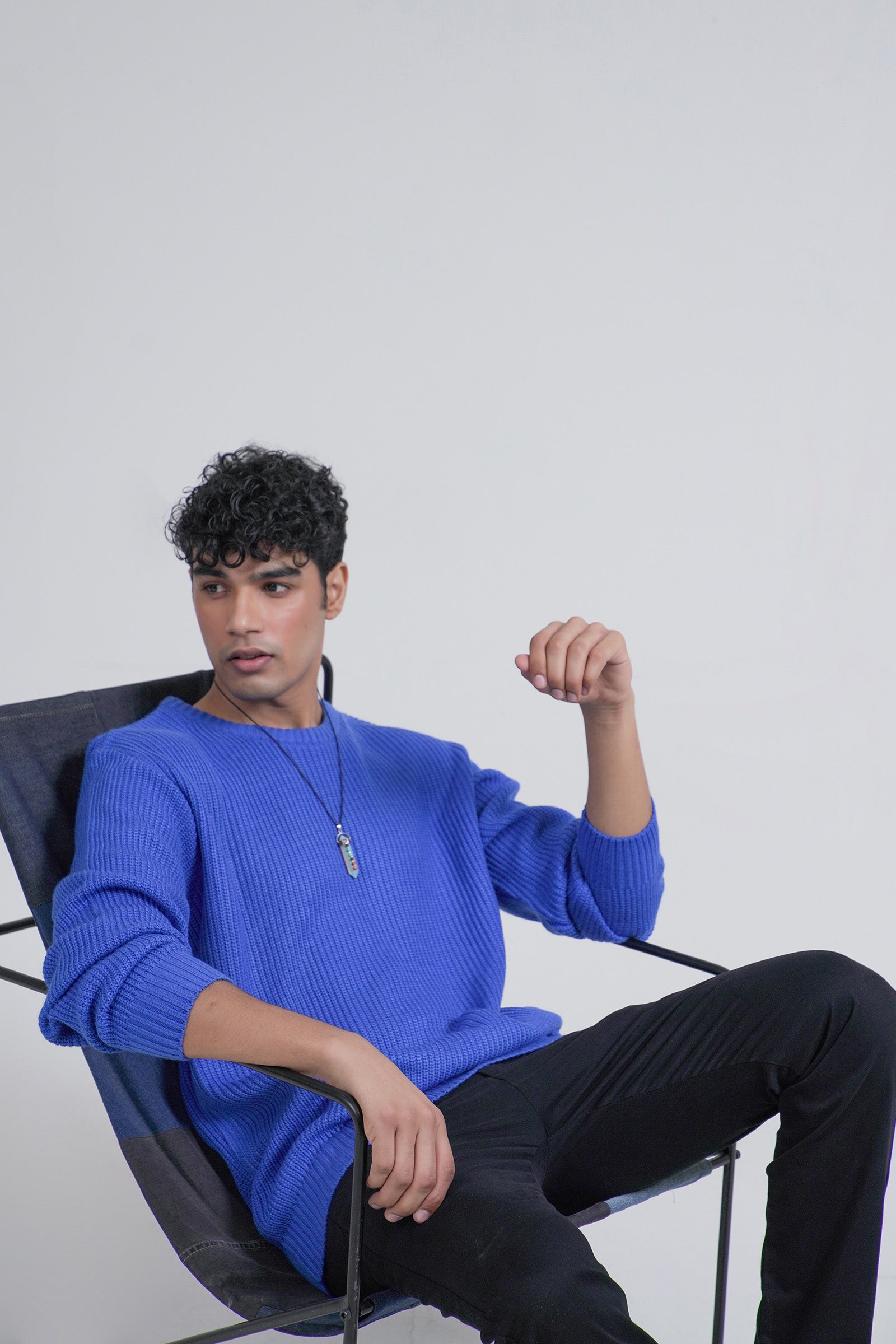 Basic Sweater Beyond East Official